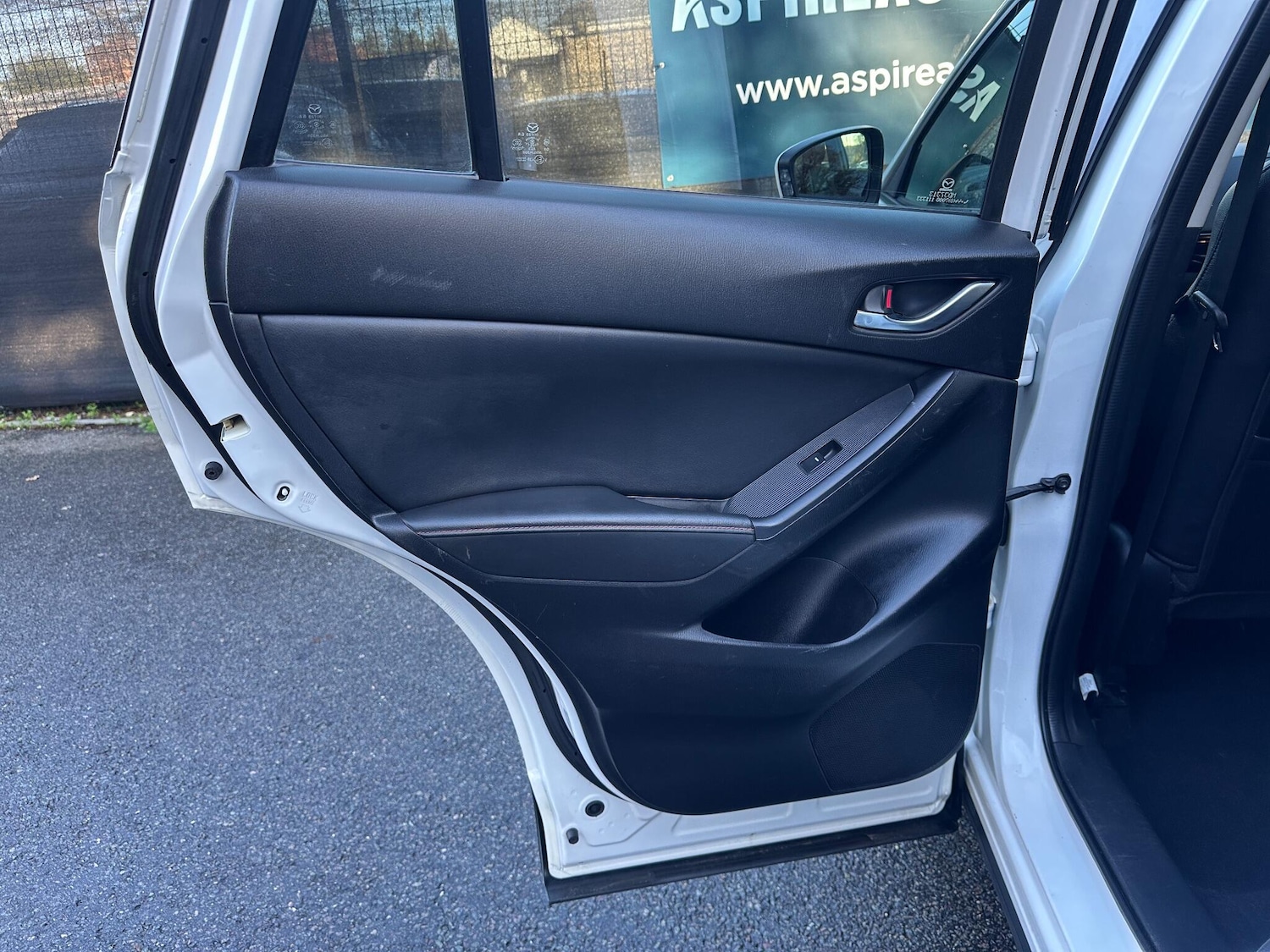 Used Mazda CX-5 2015 for sale - 76927039: Photo 39