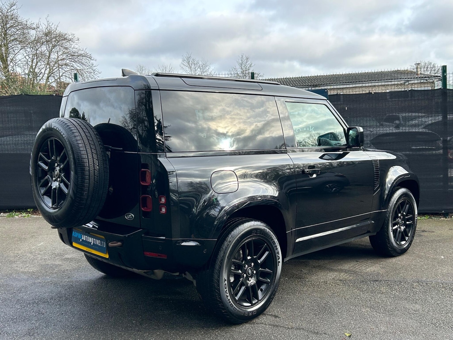 Used Land Rover Defender 90 2021 for sale - 77537360: Photo 13