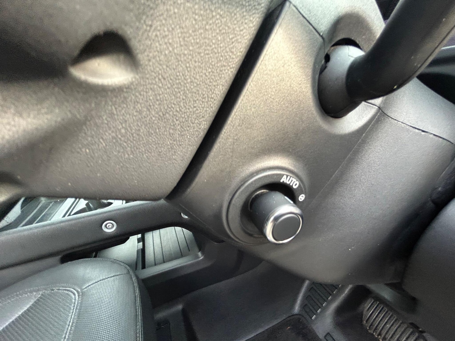 Used Land Rover Defender 90 2021 for sale - 77537360: Photo 32