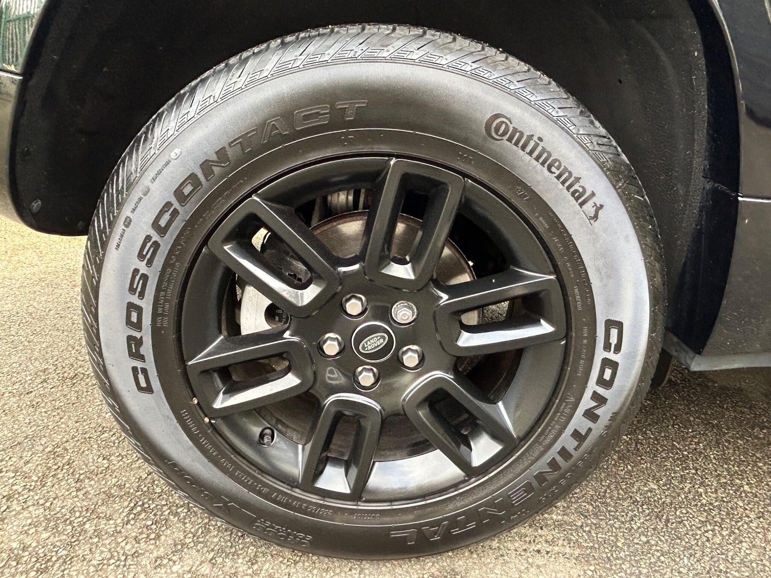 Used Land Rover Defender 90 2021 for sale - 77537360: Photo 44