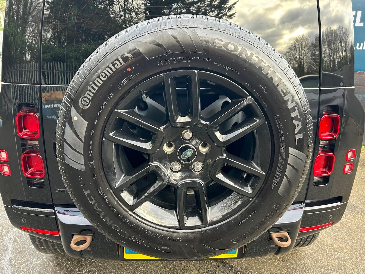 Used Land Rover Defender 90 2021 for sale - 77537360: Photo 46