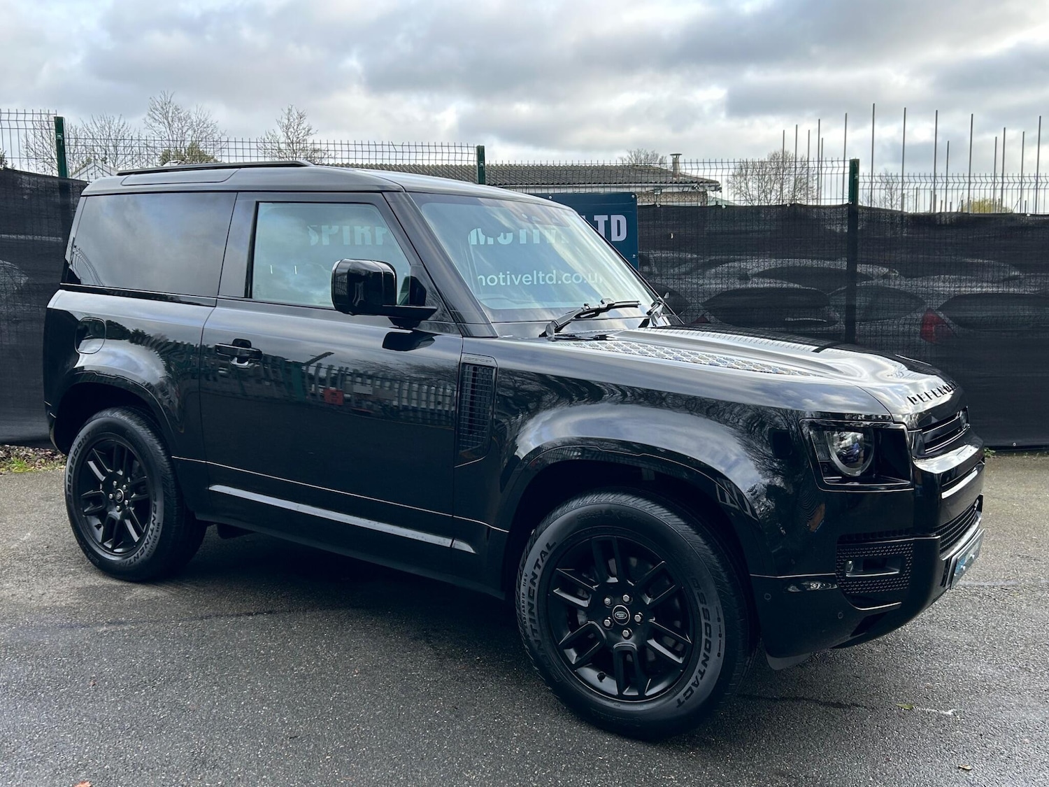 Used Land Rover Defender 90 2021 for sale - 77537360: Photo 9