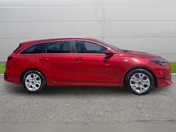 Used Kia Ceed 2023 for sale - 79147273: Photo