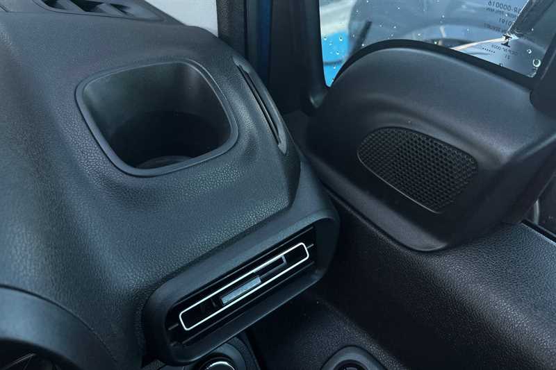 Used Vauxhall Combo Life 2022 for sale - 75815808: Photo 25