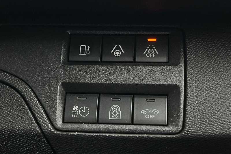 Used Peugeot 3008 2021 for sale - 77347088: Photo 24