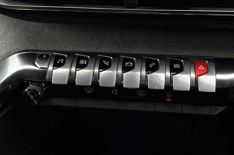 Used Peugeot 3008 2021 for sale - 77347088: Photo 28