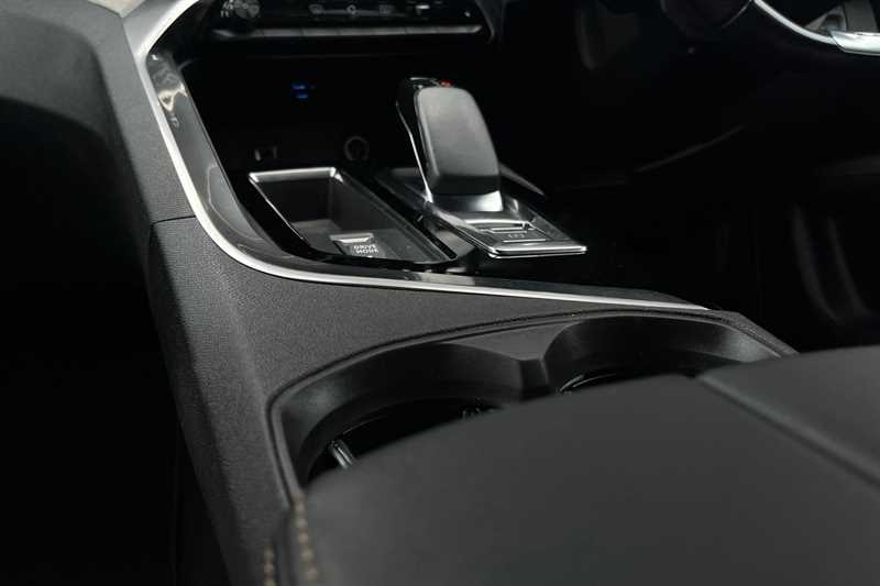 Used Peugeot 3008 2021 for sale - 77347088: Photo 34