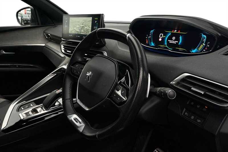 Used Peugeot 3008 2021 for sale - 77347088: Photo 8