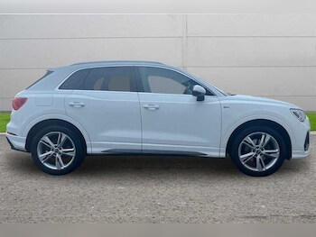 Used Audi Q3 2020 for sale - 78206997: Photo