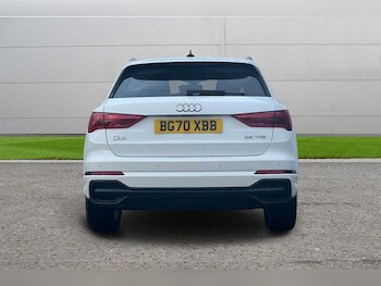 Used Audi Q3 2020 for sale - 78206997: Photo