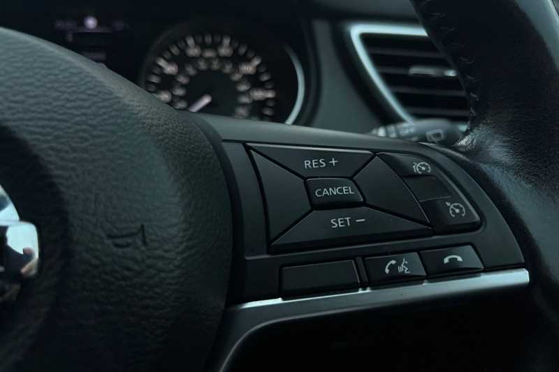 Used Nissan Qashqai 2018 for sale - 76528964: Photo 25