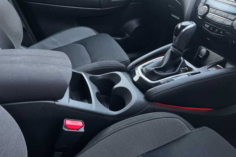 Used Nissan Qashqai 2018 for sale - 76528964: Photo 30