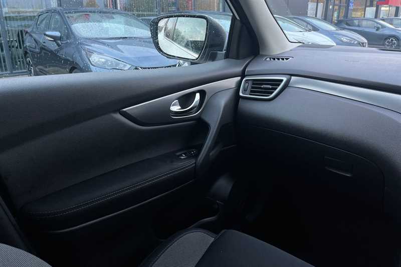 Used Nissan Qashqai 2018 for sale - 76528964: Photo 37