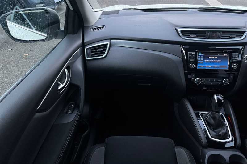 Used Nissan Qashqai 2018 for sale - 76528964: Photo 38