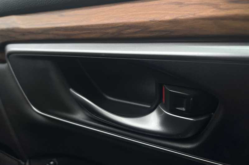 Used Honda CR-V 2019 for sale - 76420531: Photo 25