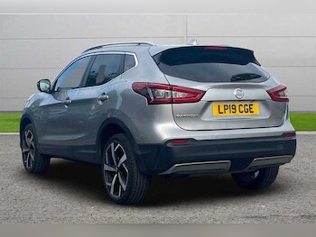Used Nissan Qashqai 2019 for sale - 76351040: Photo