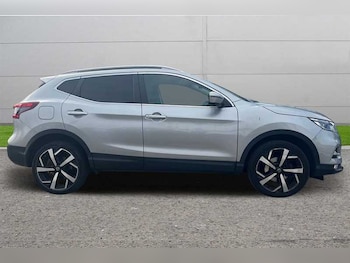 Used Nissan Qashqai 2019 for sale - 76351040: Photo