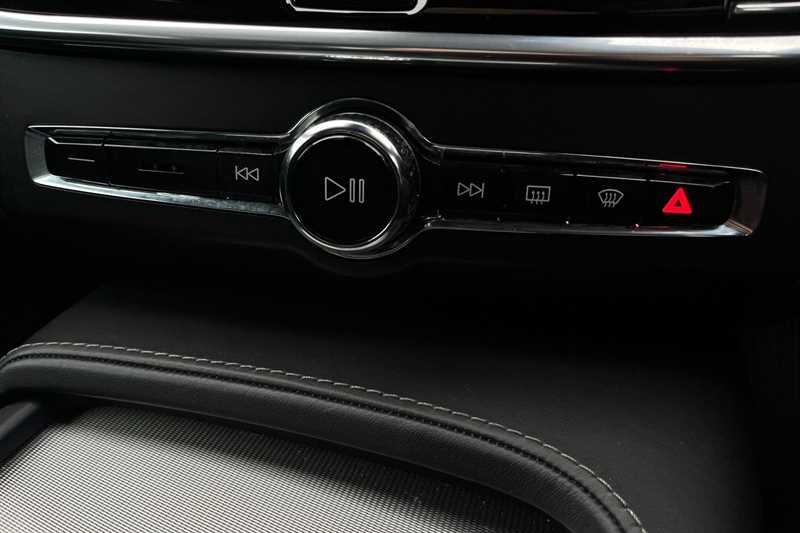 Used Volvo S90 2018 for sale - 77333378: Photo 29