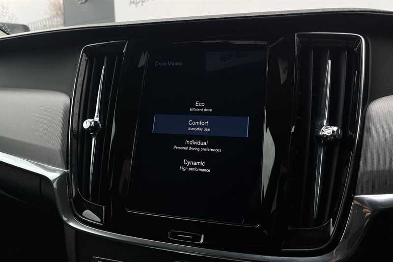 Used Volvo S90 2018 for sale - 77333378: Photo 31