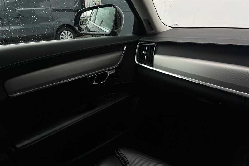 Used Volvo S90 2018 for sale - 77333378: Photo 39