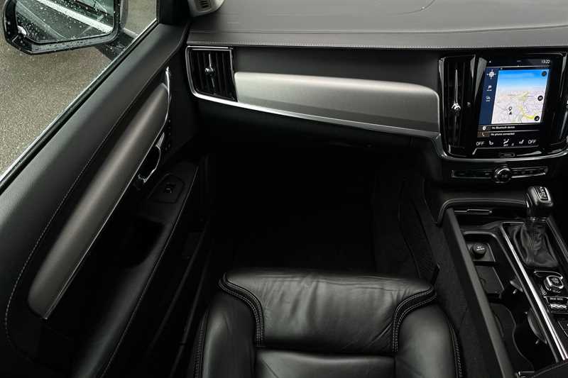 Used Volvo S90 2018 for sale - 77333378: Photo 40