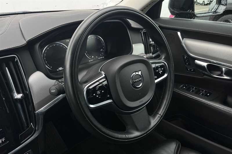 Used Volvo S90 2018 for sale - 77333378: Photo 41