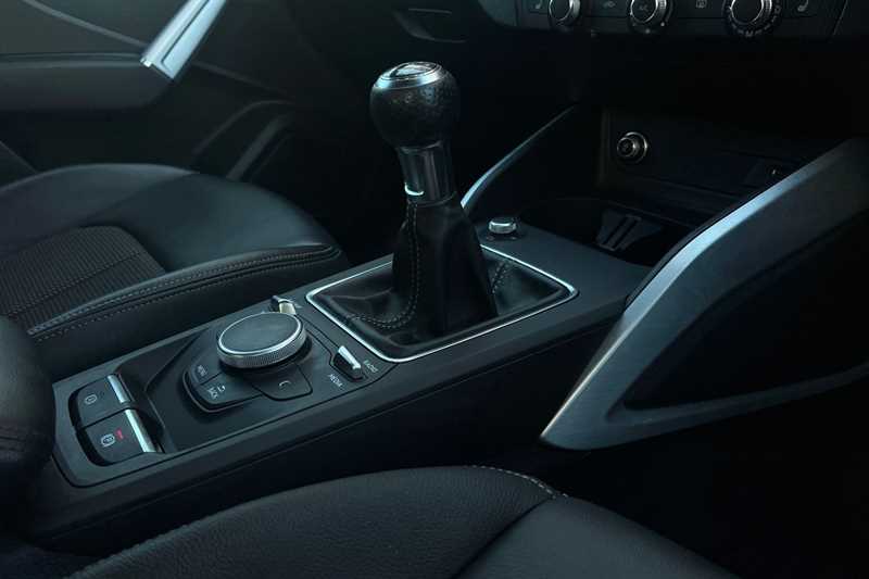 Vehicle 33