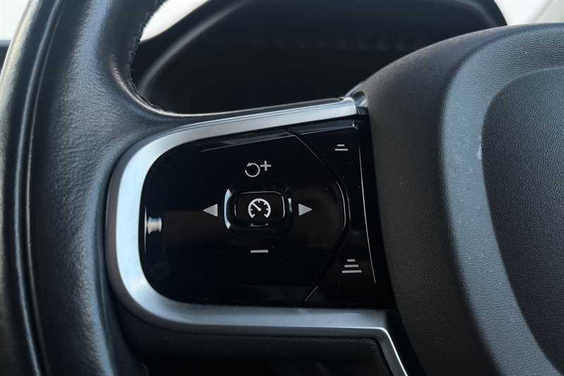 Used Volvo XC90 2020 for sale - 77855924: Photo 16