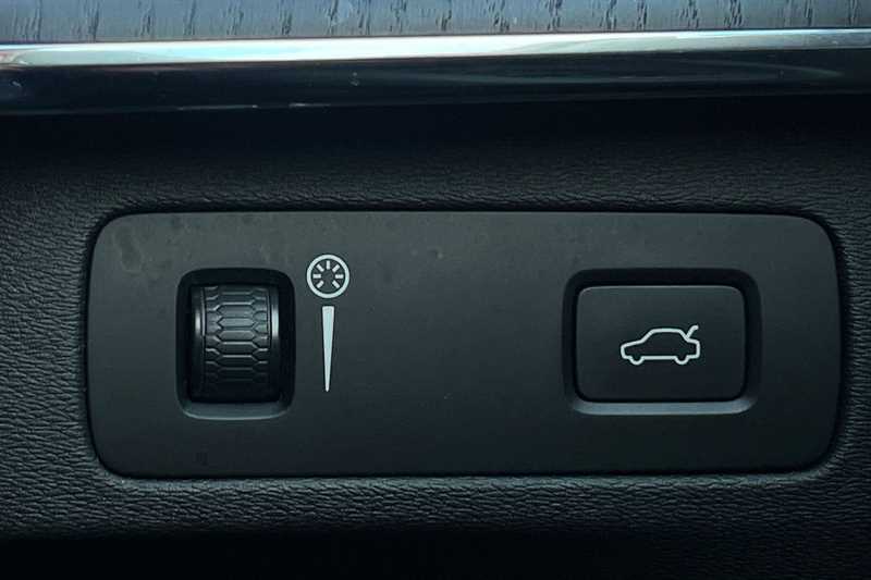 Used Volvo XC90 2020 for sale - 77855924: Photo 24