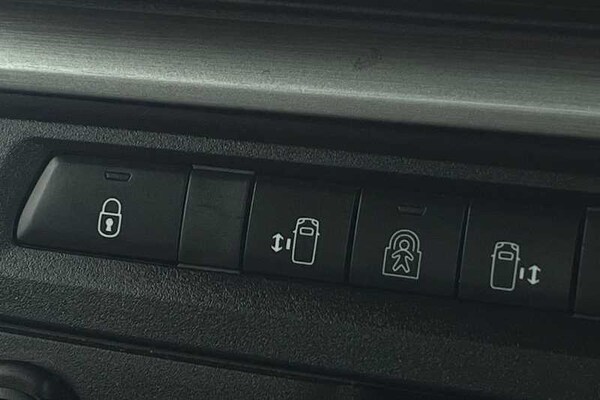 Used Vauxhall Vivaro Life 2021 for sale - 76297718: Photo 32