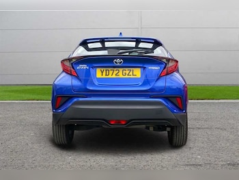 Used Toyota C-HR 2022 for sale - 79051164: Photo