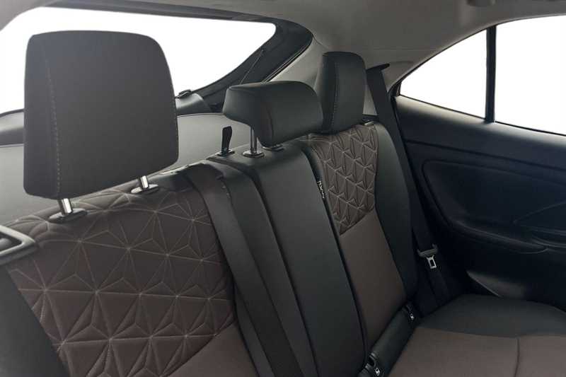 Used Toyota Yaris Cross 2023 for sale - 77471598: Photo 19