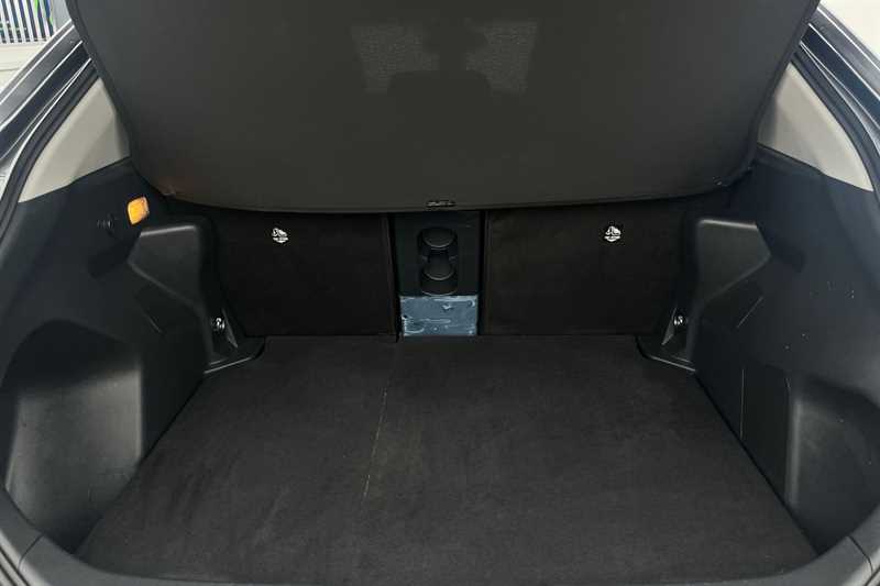 Used Toyota Yaris Cross 2023 for sale - 77471598: Photo 20