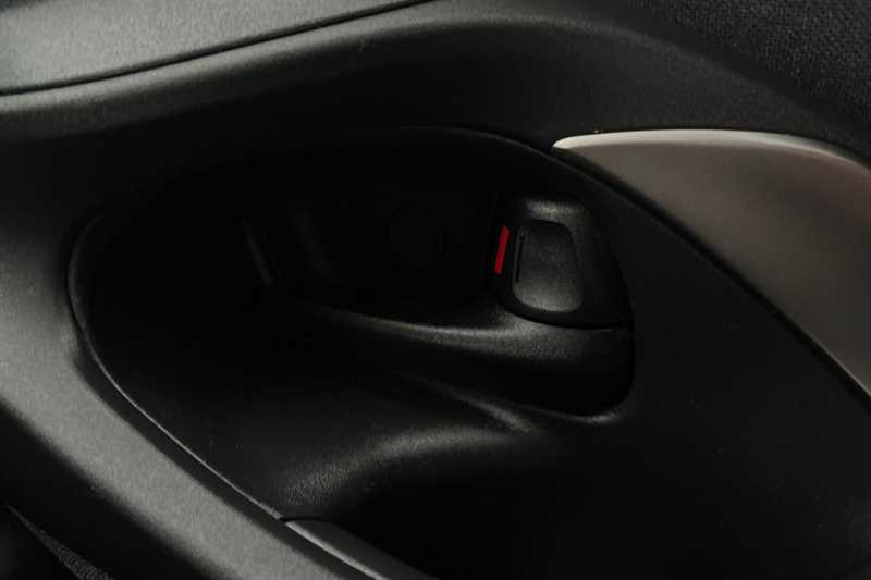 Used Toyota Yaris Cross 2023 for sale - 77471598: Photo 25