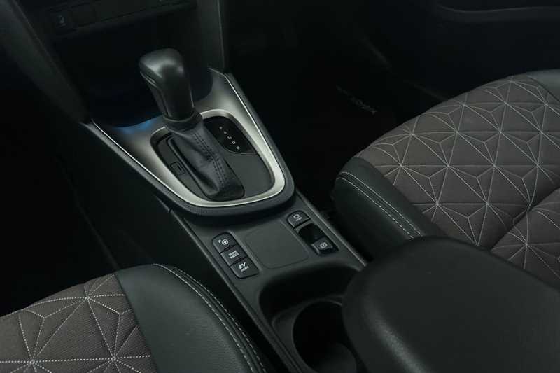 Used Toyota Yaris Cross 2023 for sale - 77471598: Photo 34