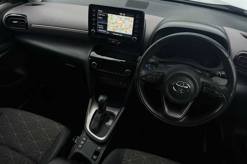 Used Toyota Yaris Cross 2023 for sale - 77471598: Photo 38