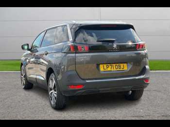 Used Peugeot 5008 2022 for sale - 74881101: Photo