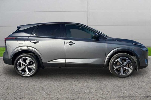 Used Nissan Qashqai 2021 for sale - 75610915: Photo 3