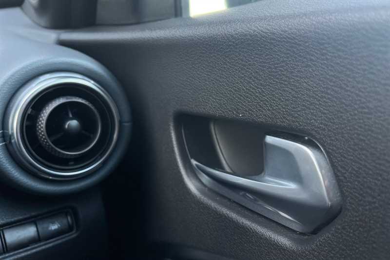 Used Nissan Juke 2022 for sale - 76140639: Photo 25