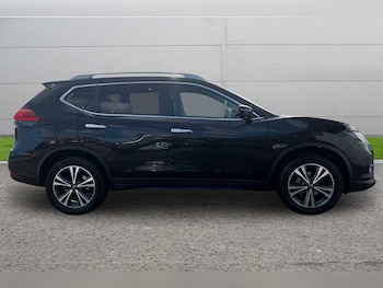 Used Nissan X-Trail 2017 for sale - 77771360: Photo