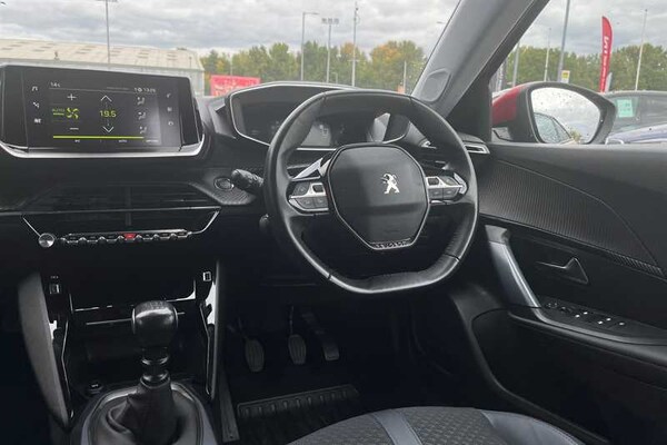 Used Peugeot 2008 2020 for sale - 75610864: Photo 37