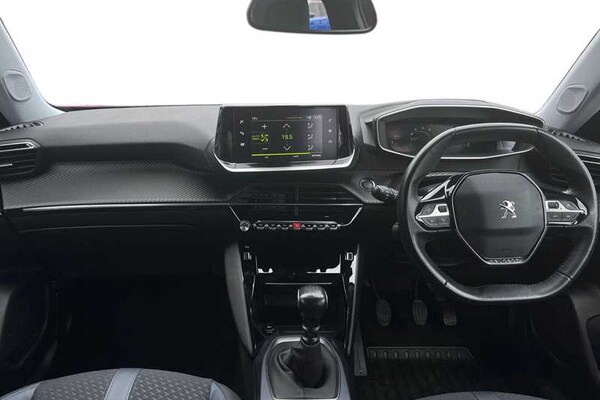 Used Peugeot 2008 2020 for sale - 75610864: Photo 9