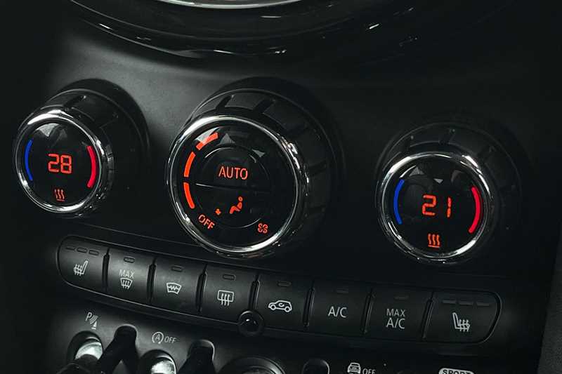 Used MINI Hatch 2020 for sale - 77855930: Photo 12