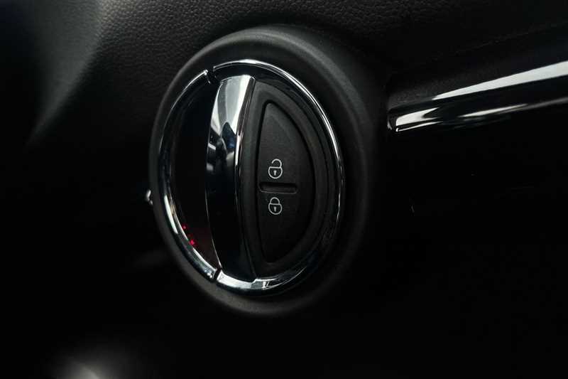 Used MINI Hatch 2020 for sale - 77855930: Photo 25