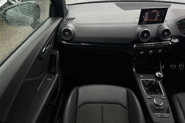 Used Audi Q2 2020 for sale - 75302887: Photo 38
