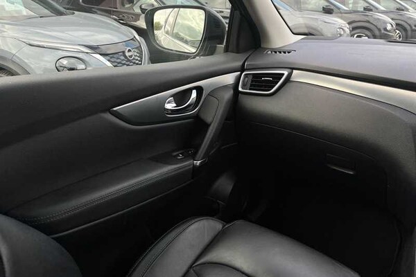 Used Nissan Qashqai 2021 for sale - 76297716: Photo 40