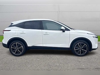 Used Nissan Qashqai 2022 for sale - 76705754: Photo