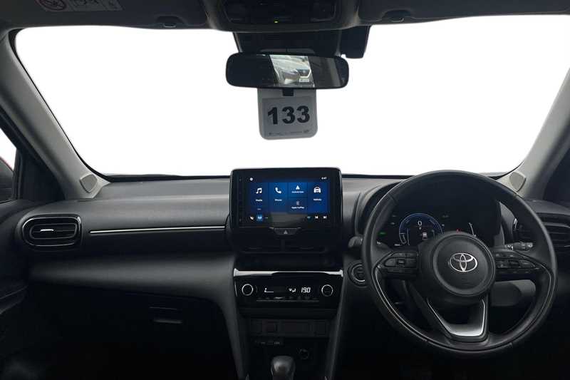 Used Toyota Yaris Cross 2024 for sale - 77855918: Photo 9