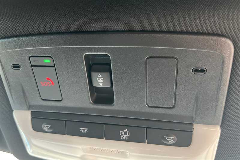 Vehicle 33