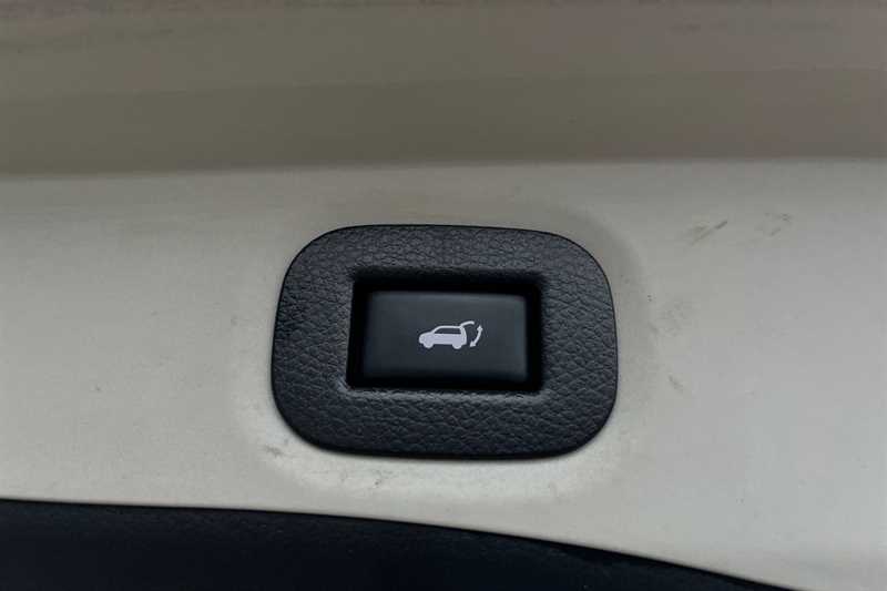 Used Nissan X-Trail 2018 for sale - 76447250: Photo 23